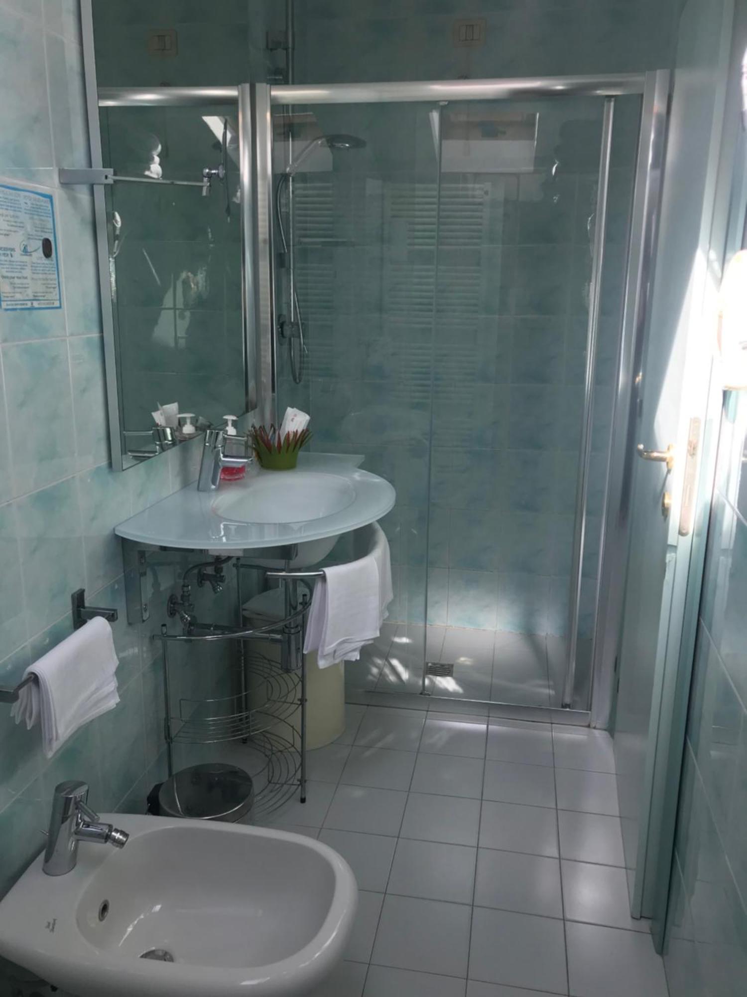Hotel Eros Residence Cervia Extérieur photo