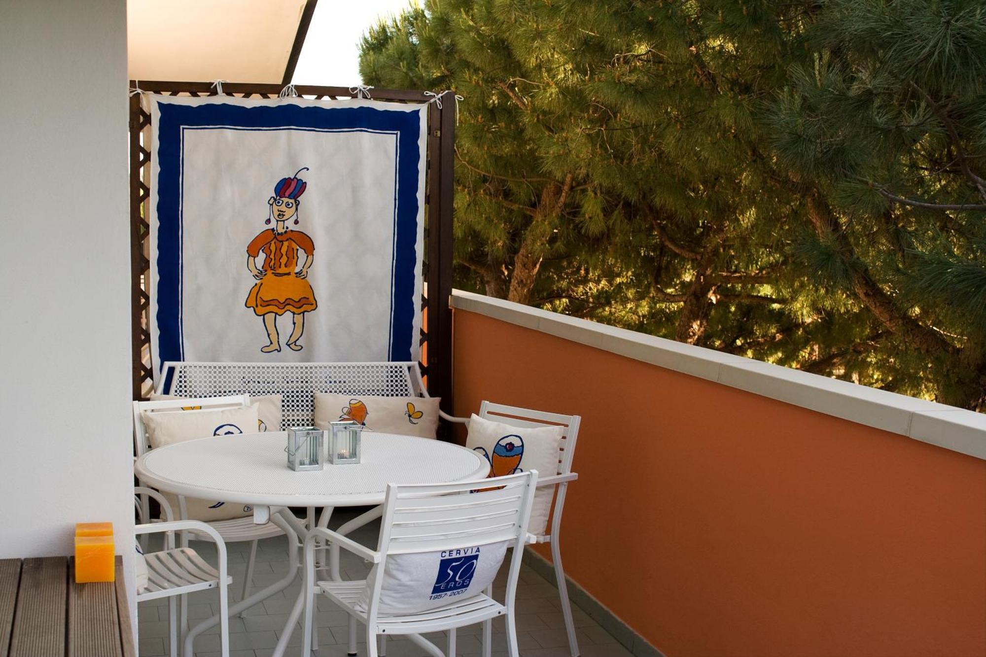 Hotel Eros Residence Cervia Extérieur photo